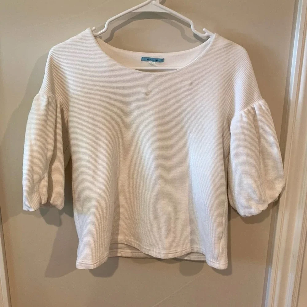 Anthropologie Leifnotes Sonata Puff Sleeve Top.‎ Size xs